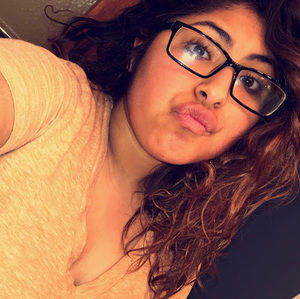 Meet your Posher, Iris